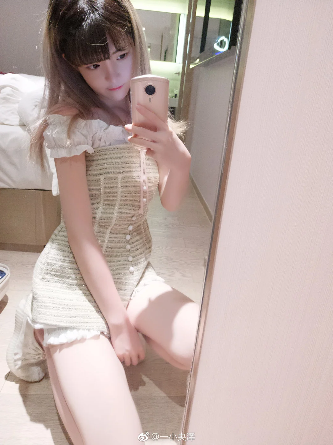 Yi Xiaoyangze NO.0000 Weibo Mixed Photos [660P-635M] (661 photos) - Yi Xiao Yang Ze (一小央泽) - Photo 52 of 661