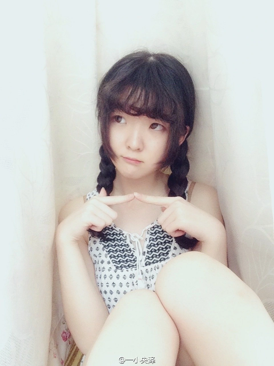 Yi Xiaoyangze NO.0000 Weibo Mixed Photos [660P-635M] (661 photos) - Yi Xiao Yang Ze (一小央泽) - Photo 207 of 661