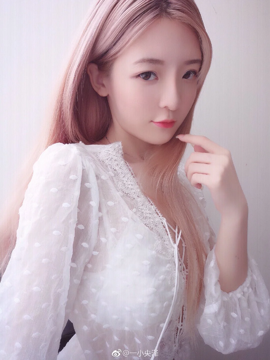 Yi Xiaoyangze NO.0000 Weibo Mixed Photos [660P-635M] (661 photos) - Yi Xiao Yang Ze (一小央泽) - Photo 441 of 661
