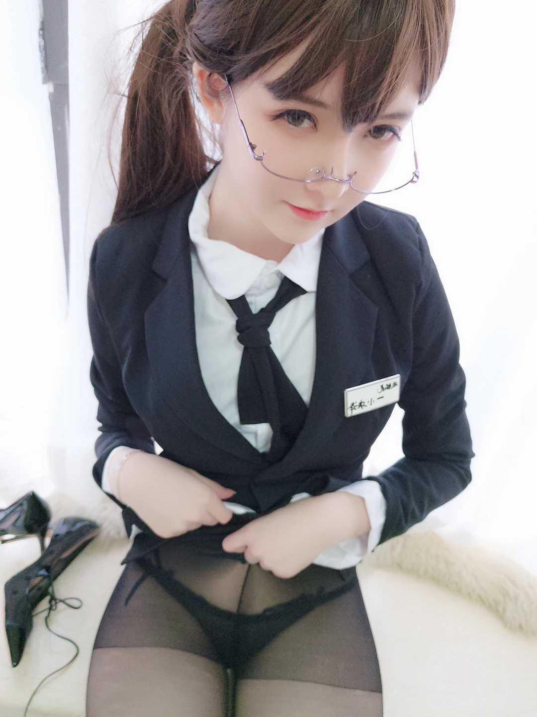 Yi Xiaoyangze No.016 Assistant Onee-san [51P4V-96M] (51 photos) - Yi Xiao Yang Ze (一小央泽) - Photo 35 of 51