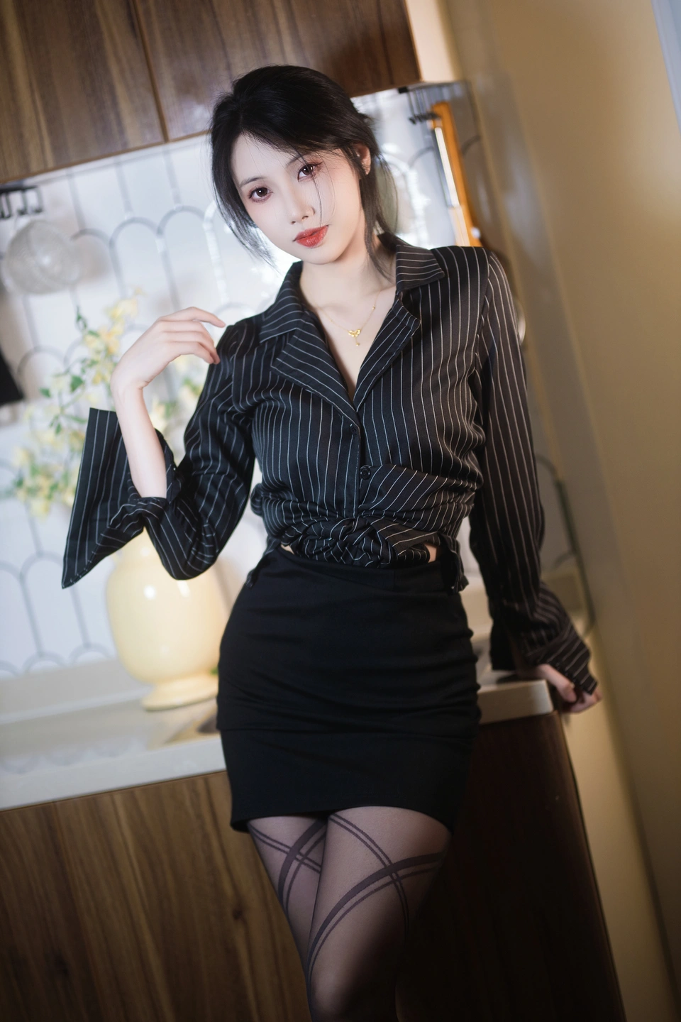 Seven Red Beans - No.001 Black Ribbon (39 photos) - Qi Zhi Hong Dou (七只红豆) - Photo 3 of 39