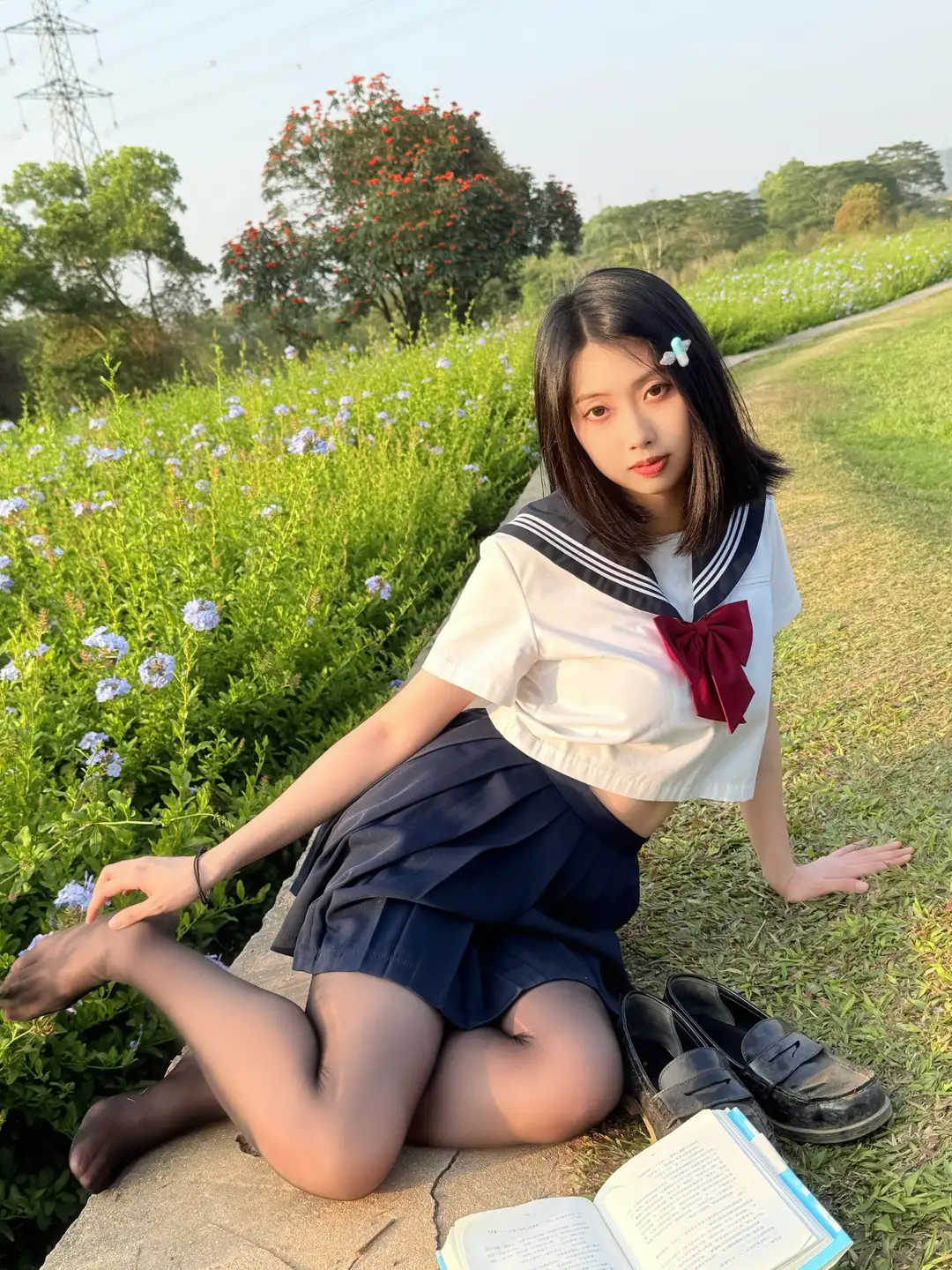 Seven Red Beans - No.002 Red Bean Blue Flower JK (39 photos) - Qi Zhi Hong Dou (七只红豆) - Photo 2 of 39