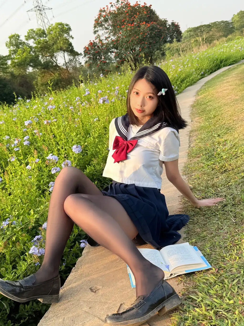 Seven Red Beans - No.002 Red Bean Blue Flower JK (39 photos) - Qi Zhi Hong Dou (七只红豆) - Photo 10 of 39
