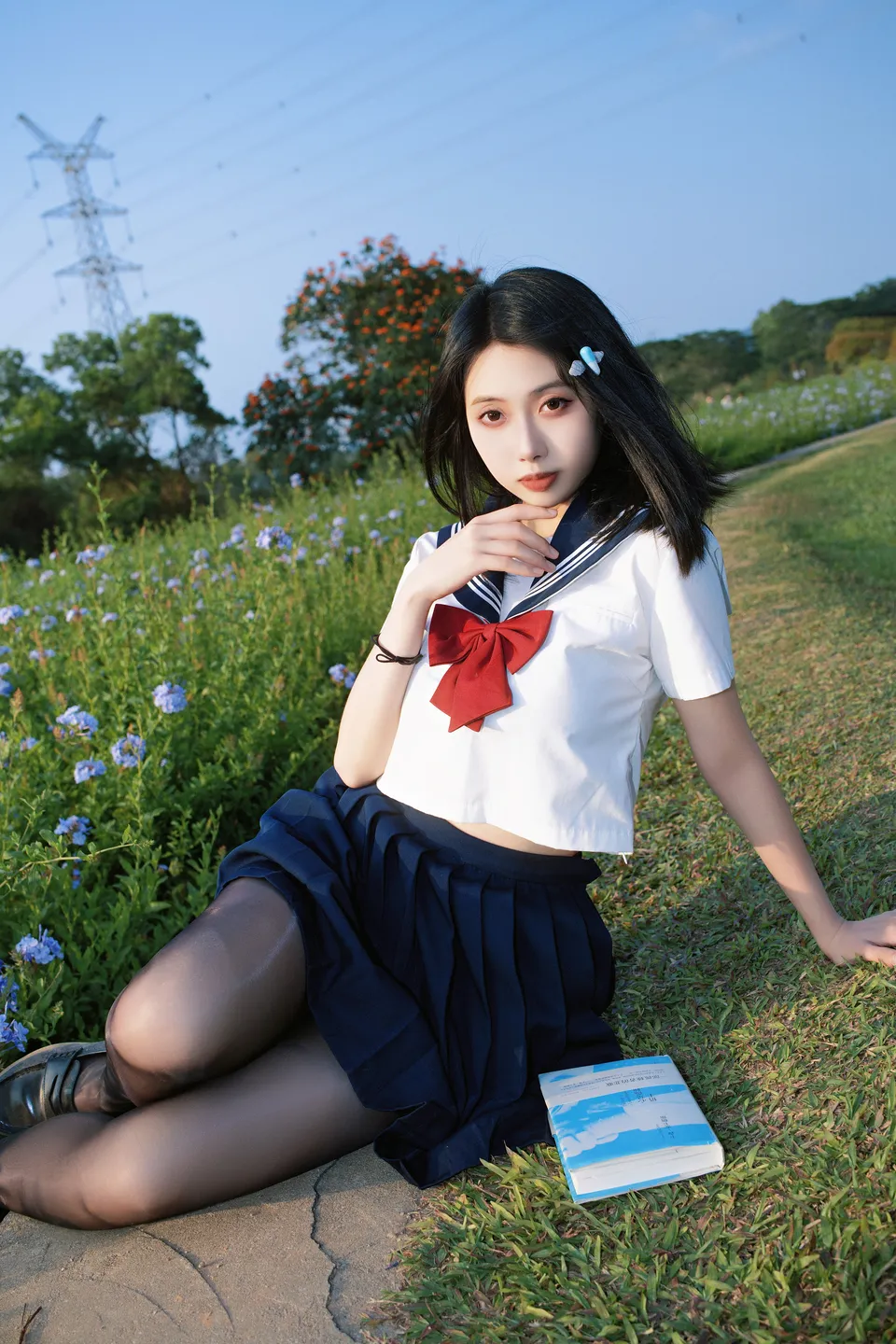 Seven Red Beans - No.002 Red Bean Blue Flower JK (39 photos) - Qi Zhi Hong Dou (七只红豆) - Photo 25 of 39