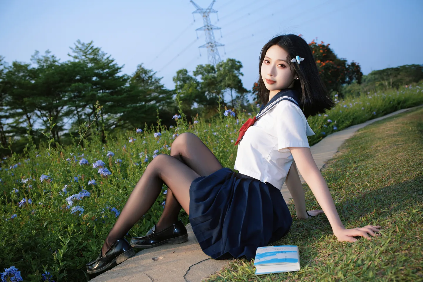 Seven Red Beans - No.002 Red Bean Blue Flower JK (39 photos) - Qi Zhi Hong Dou (七只红豆) - Photo 26 of 39