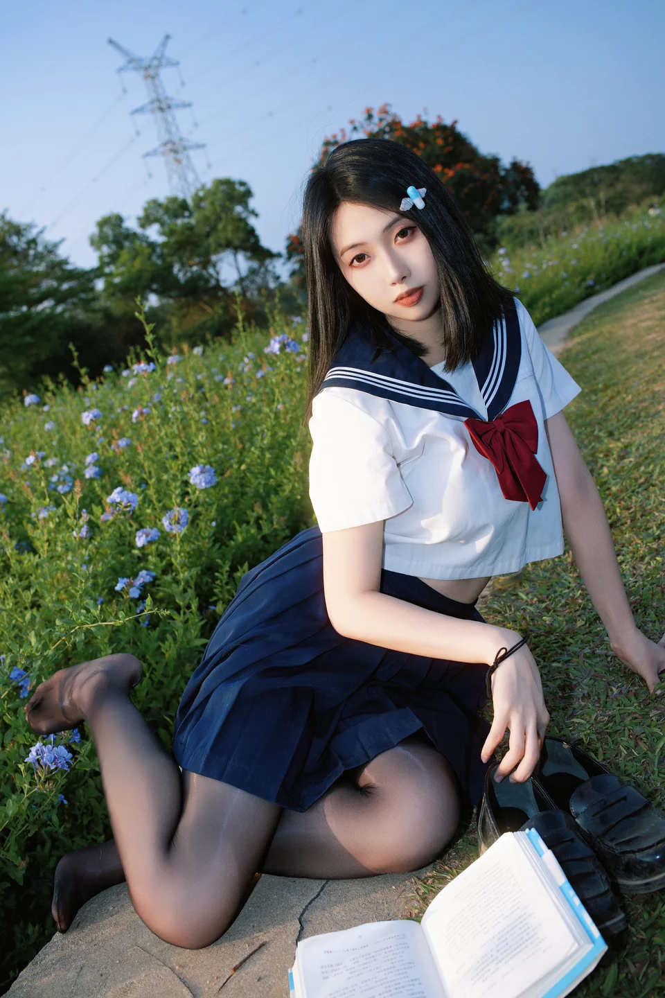 Seven Red Beans - No.002 Red Bean Blue Flower JK (39 photos) - Qi Zhi Hong Dou (七只红豆) - Photo 33 of 39