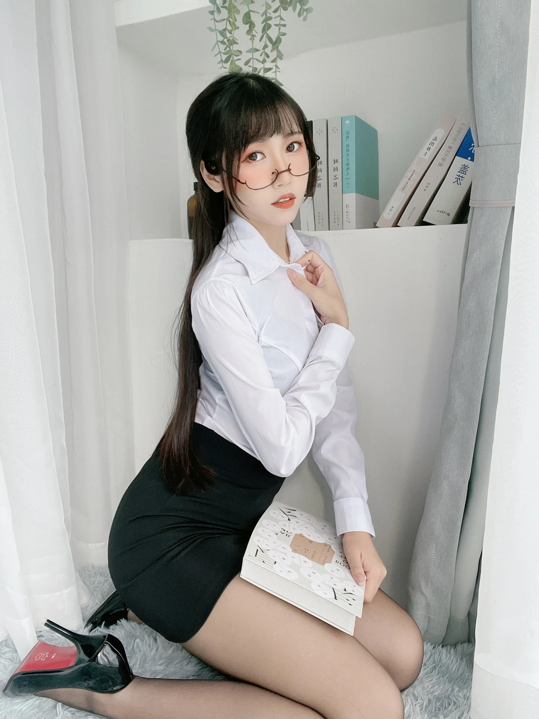 Bu Ai Mao - Black Stockings Pencil Skirt Office Lady [24P, (24 photos) - Bu Ai Mao (不呆猫) - Photo 2 of 24