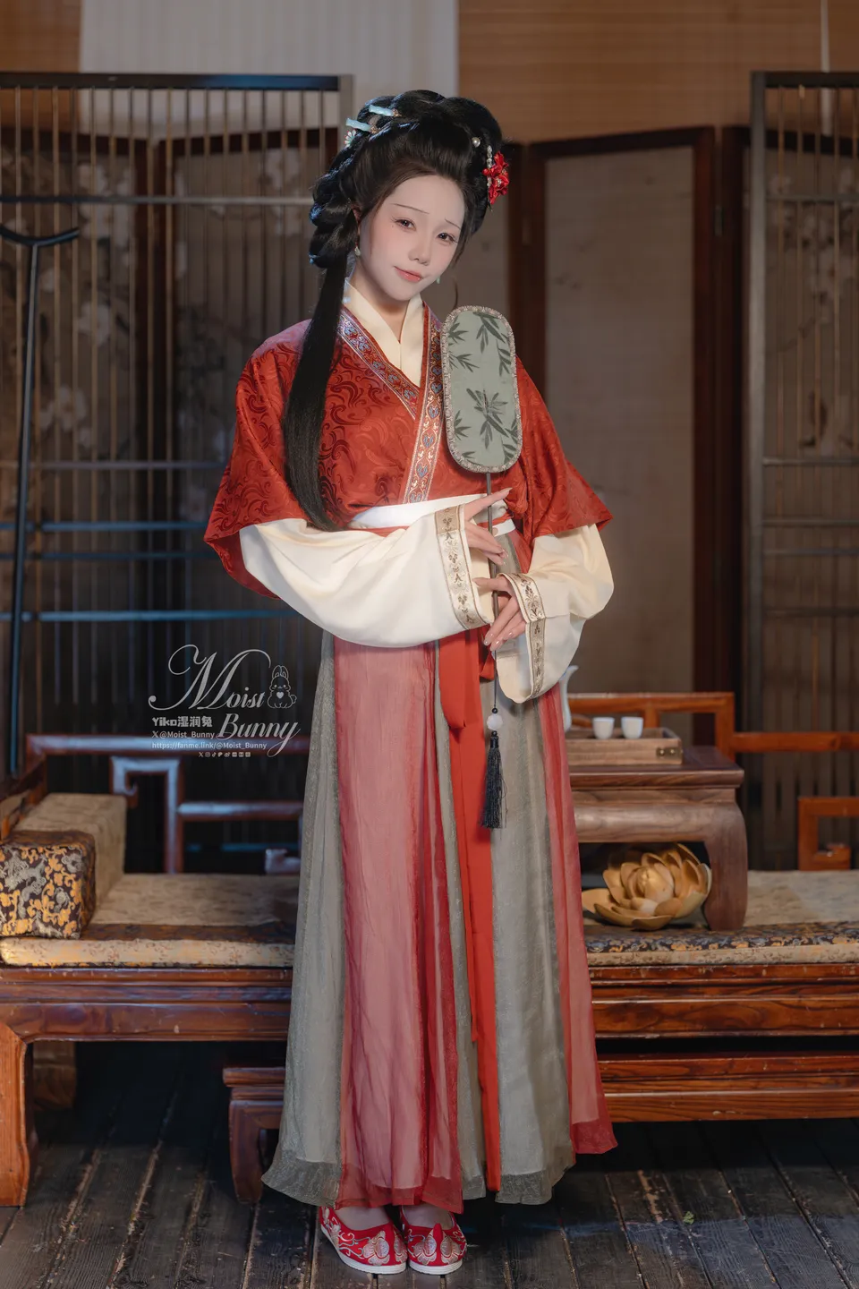 Yao Yi Kou Tu Niang February 2026 Subscription『Galloping Steeds·Golden Lotus Welcoming Spring』 94P,2V 2 (94 photos) - Yao Yi Kou Tu Niang (咬一口兔娘) - Photo 5 of 94