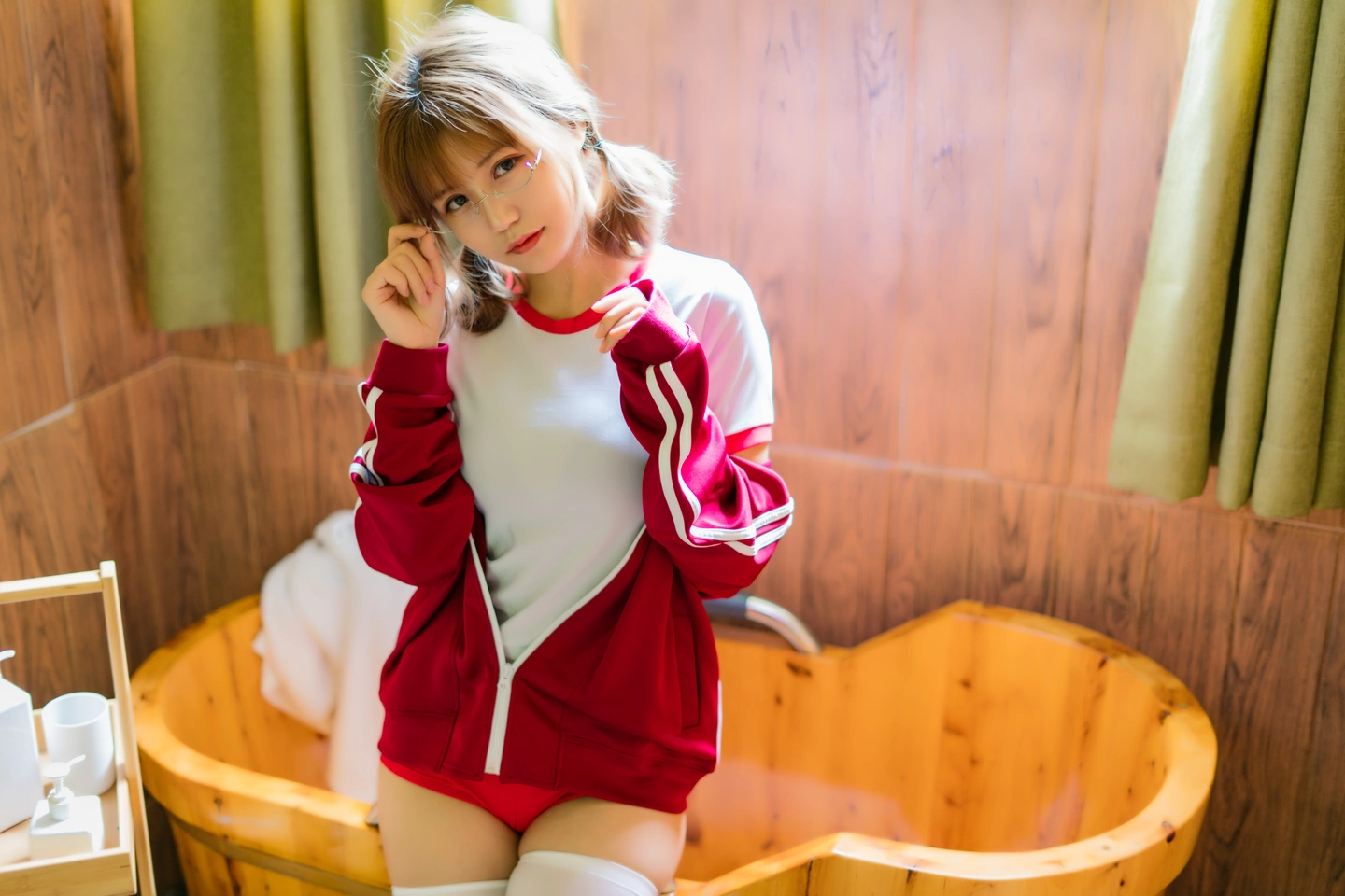 Kogura Chiyo w NO.005 Red Gymnastic Suit (48 photos) - Xiao Cang Qian Dai W (小仓千代w) - Photo 7 of 48
