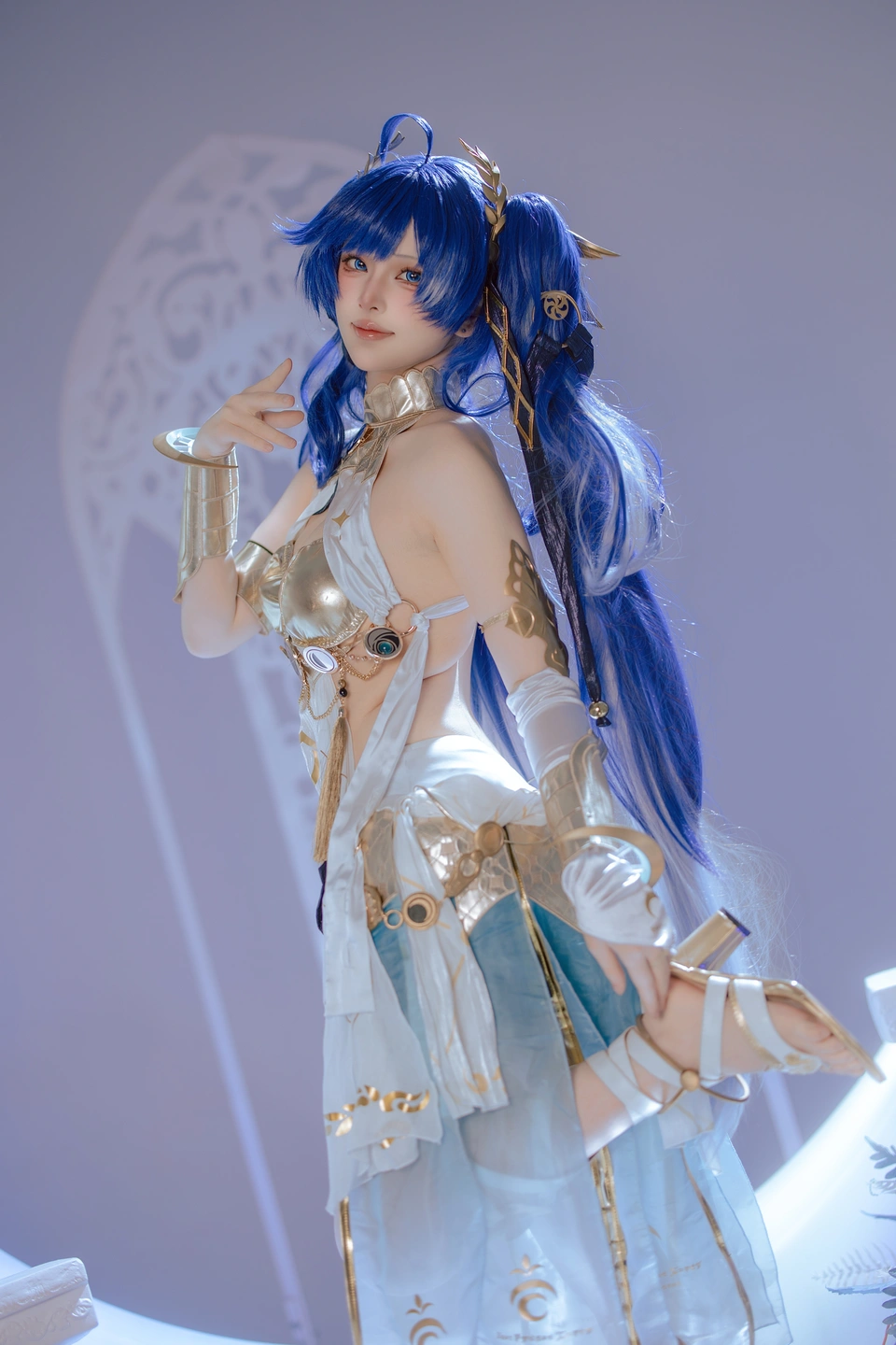 Yu-yu - No.084 Wuthering Waves · Yunze Original Skin (62 photos) - Yu Yu (屿鱼) - Photo 37 of 62