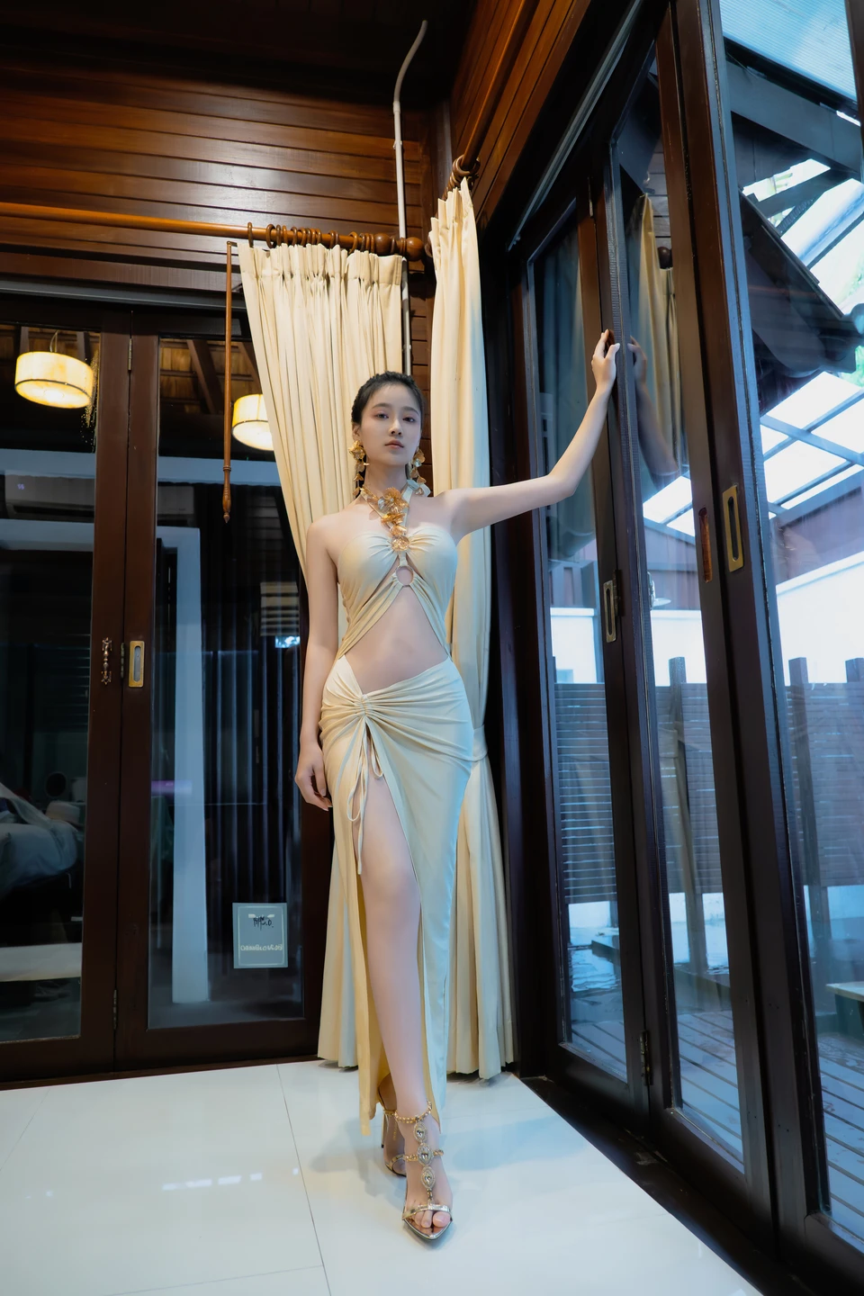 nian-nian - Seaside Venus (80 photos) - Nian Nian (年年) - Photo 4 of 80