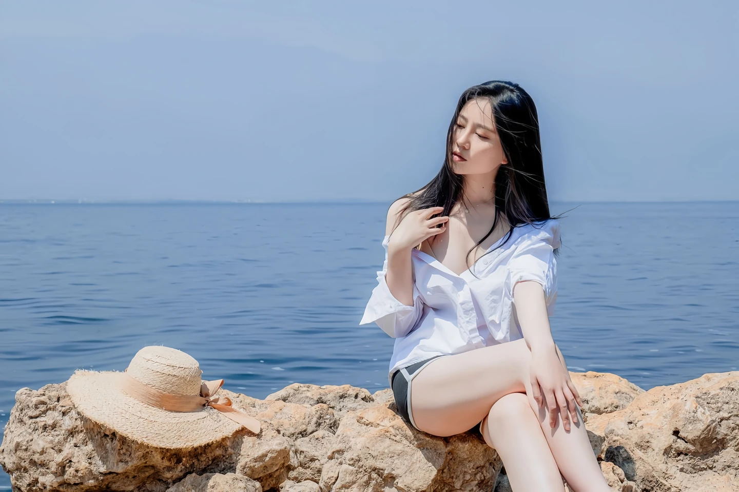 nian-nian - White Shirt (49 photos) - Nian Nian (年年) - Photo 40 of 49