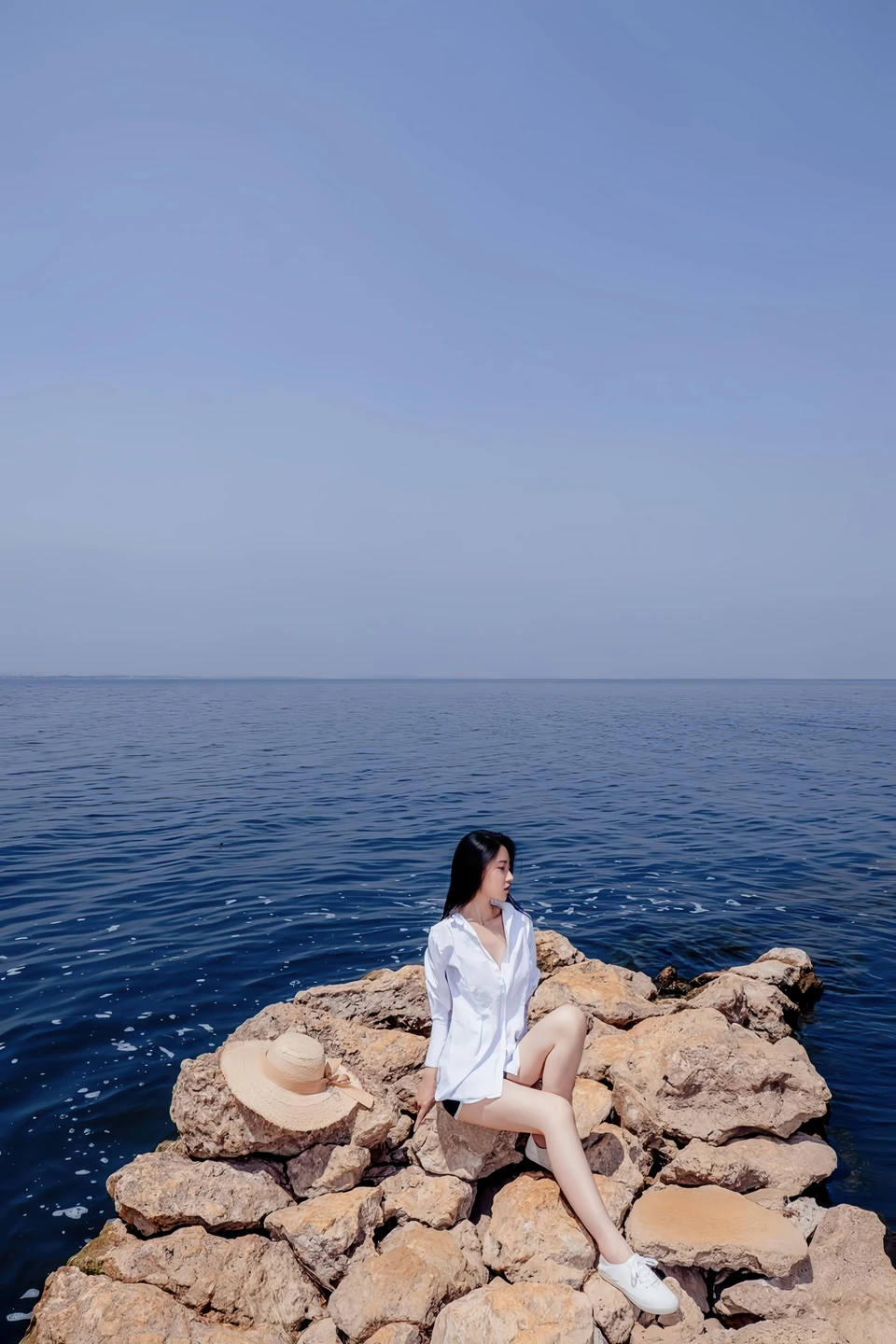 nian-nian - White Shirt (49 photos) - Nian Nian (年年) - Photo 42 of 49
