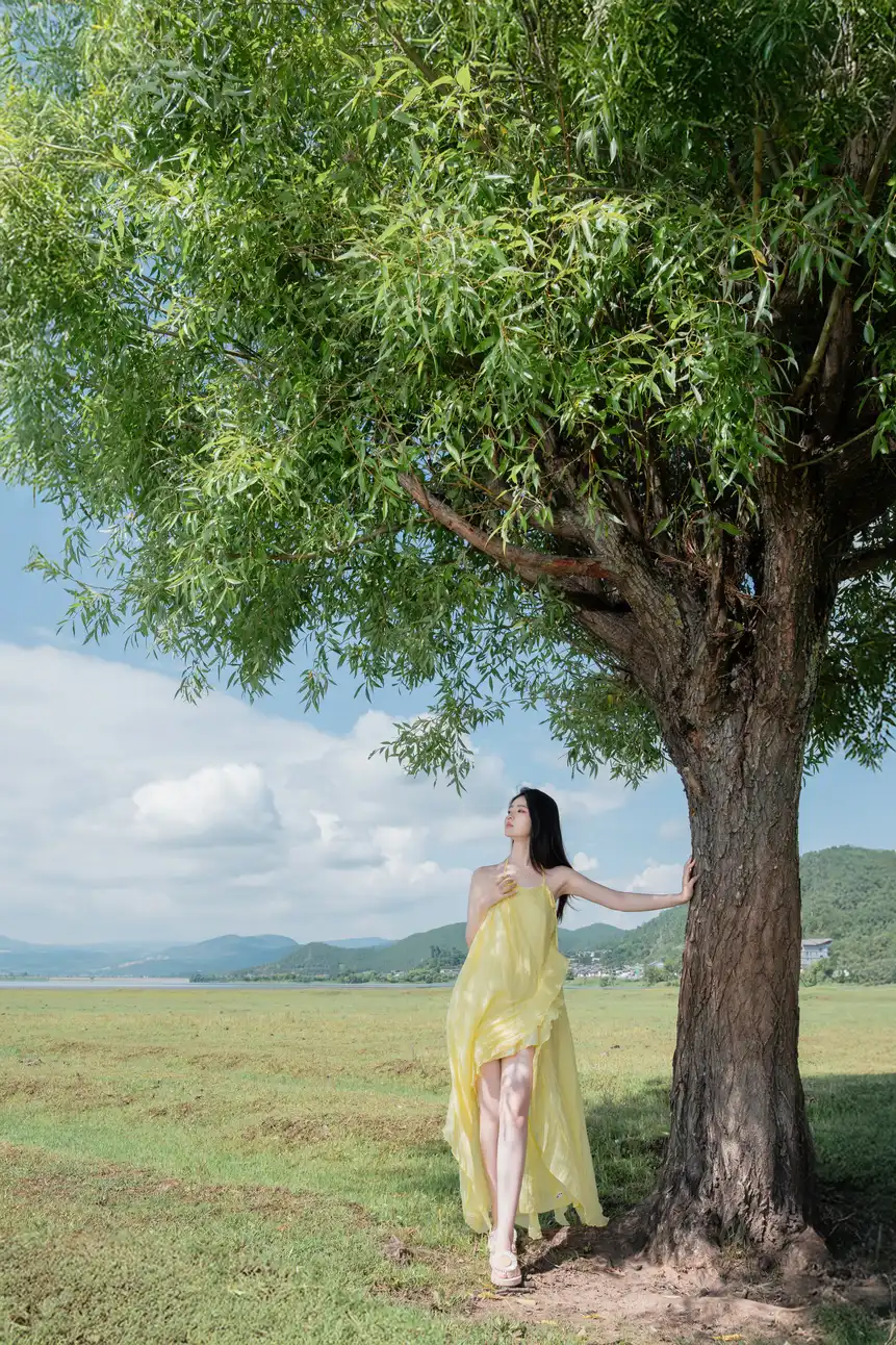 nian-nian - Green Lawn (83 photos) - Nian Nian (年年) - Photo 23 of 83