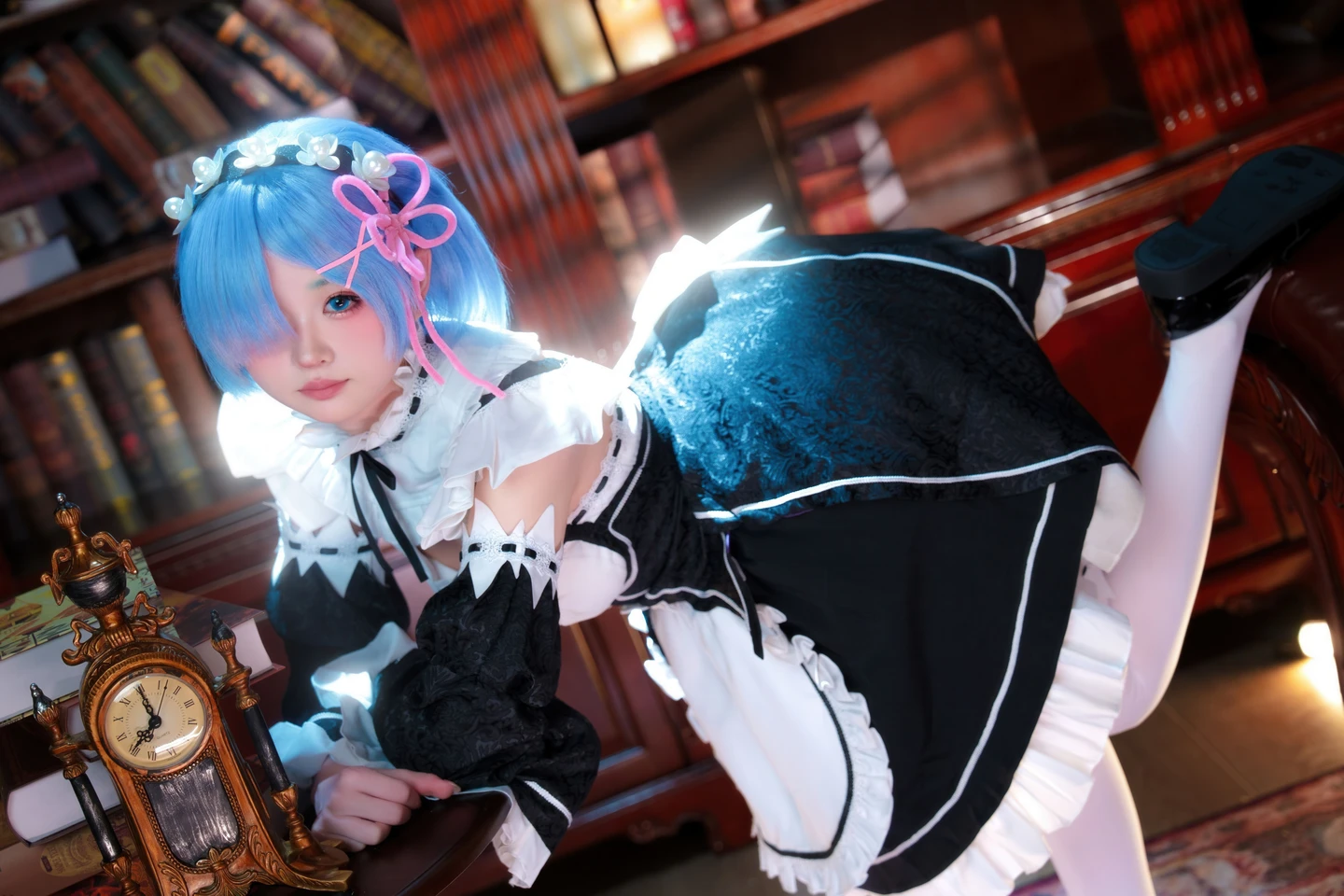 Coser@幼水铃衣 - No.017 Rem - ReZero (108 photos + 1 videos) - You Shui Ling Yi (幼水铃衣) - Photo 11 of 108