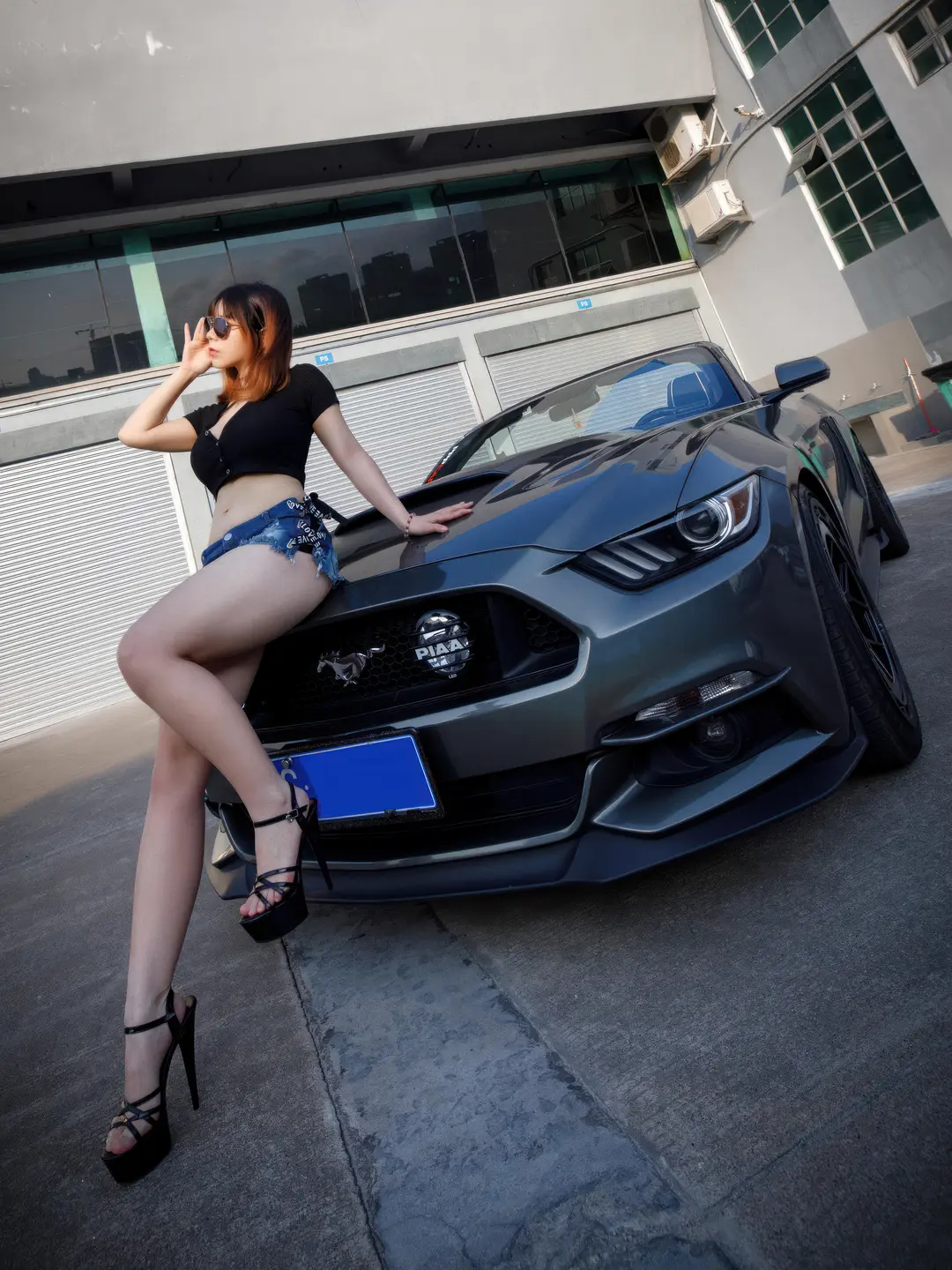 [gravure] wu-yan-xiao-tian-shi-wy - Fashion Car Model (30 photos) - Wu Yan Xiao Tian Shi Wy (无颜小天使wy) - Photo 10 of 30