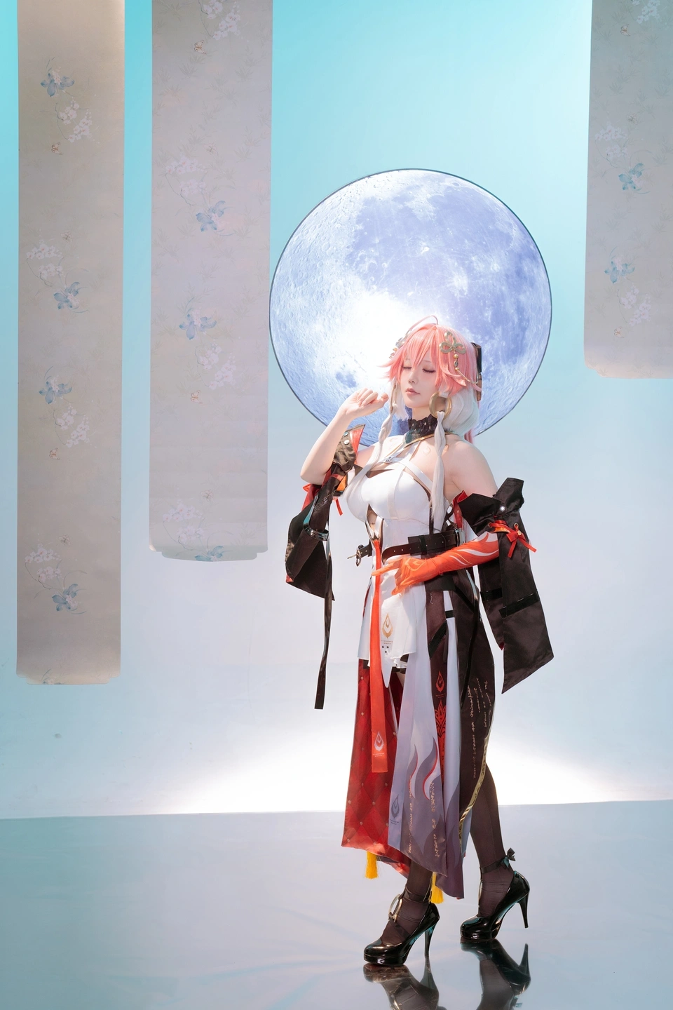 Star's Late Arrival - October 2025 Plan A Wuthering Waves Changli (24 photos) - Xing Zhi Chi Chi (星之迟迟) - Photo 2 of 24