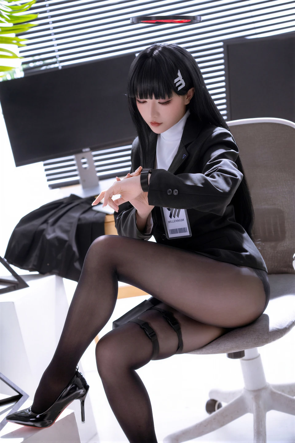 Coser@Xing Zhi Chi Chi July 2026 Plan A Blue Archive Shioduki Rio Original Skin Doujin (99 photos) - Xing Zhi Chi Chi (星之迟迟) - Photo 8 of 98