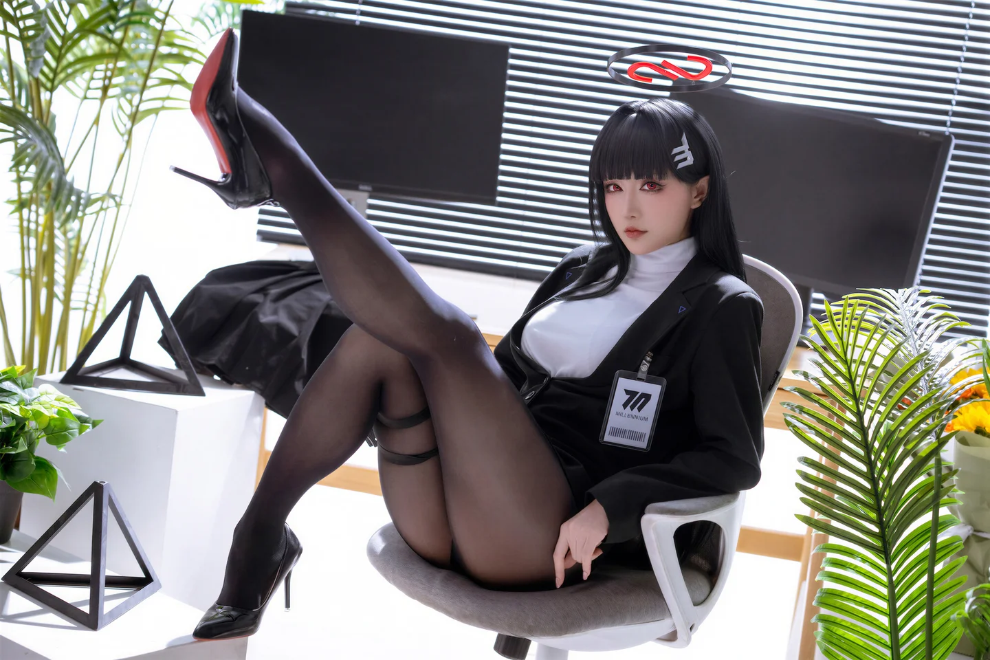 Coser@Xing Zhi Chi Chi July 2026 Plan A Blue Archive Shioduki Rio Original Skin Doujin (99 photos) - Xing Zhi Chi Chi (星之迟迟) - Photo 9 of 98