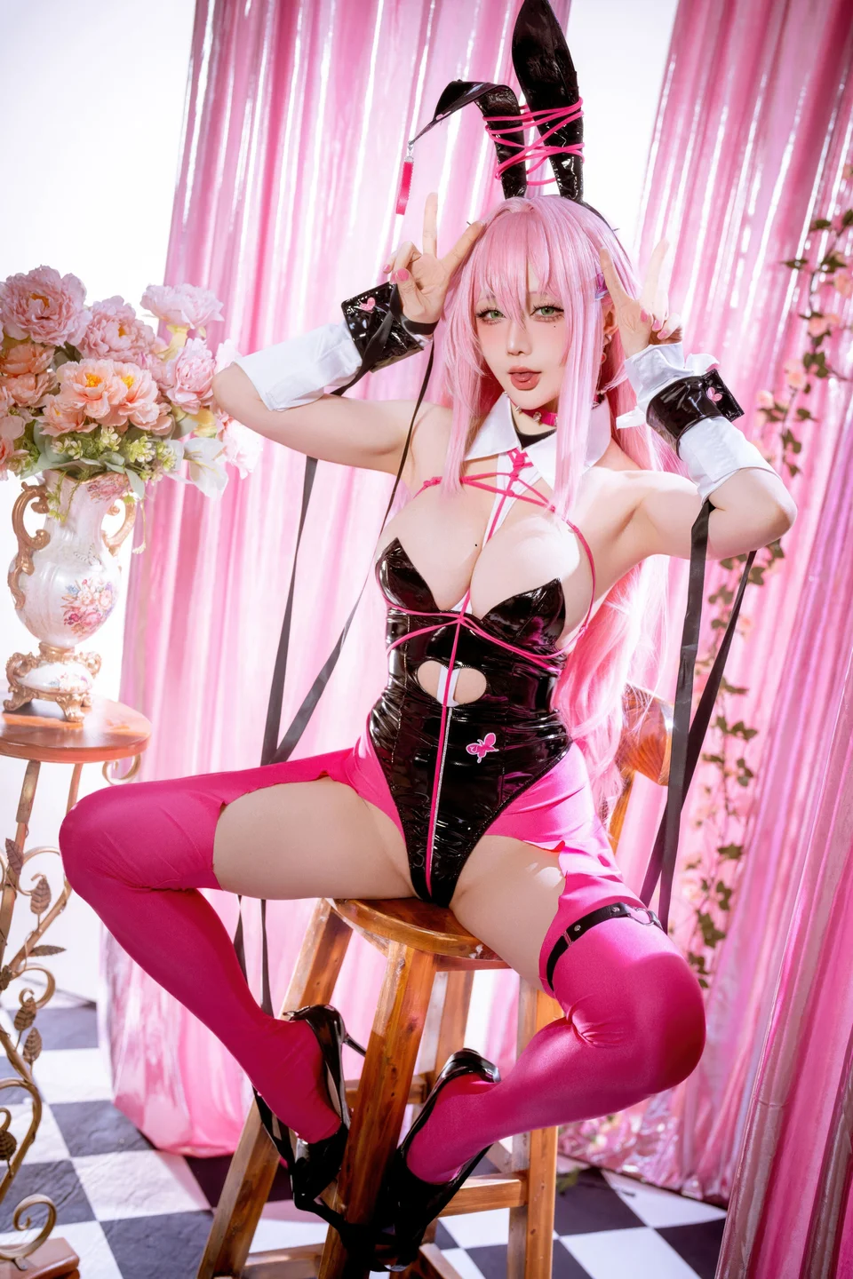Star's Late Arrival - April 2026 Plan Goddess of Victory: NIKKE Velvet Bunny Girl (48 photos) - Xing Zhi Chi Chi (星之迟迟) - Photo 14 of 48
