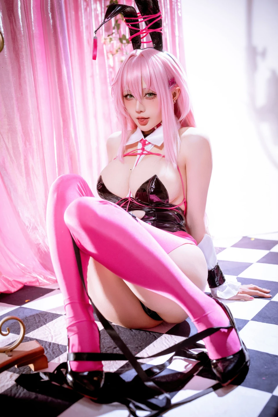 Star's Late Arrival - April 2026 Plan Goddess of Victory: NIKKE Velvet Bunny Girl (48 photos) - Xing Zhi Chi Chi (星之迟迟) - Photo 22 of 48