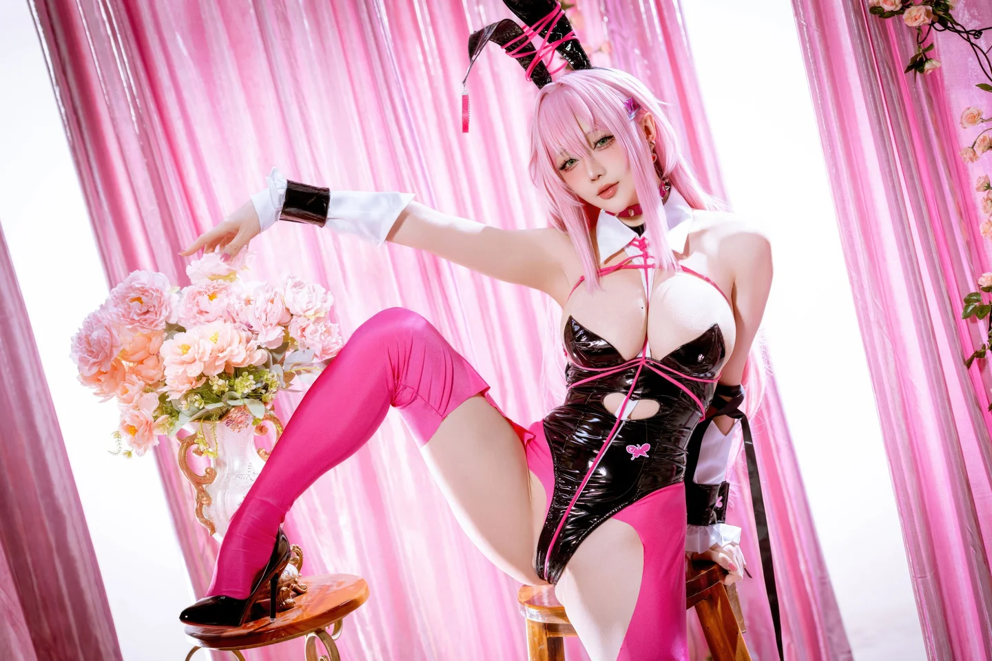Star's Late Arrival - April 2026 Plan Goddess of Victory: NIKKE Velvet Bunny Girl (48 photos) - Xing Zhi Chi Chi (星之迟迟) - Photo 31 of 48