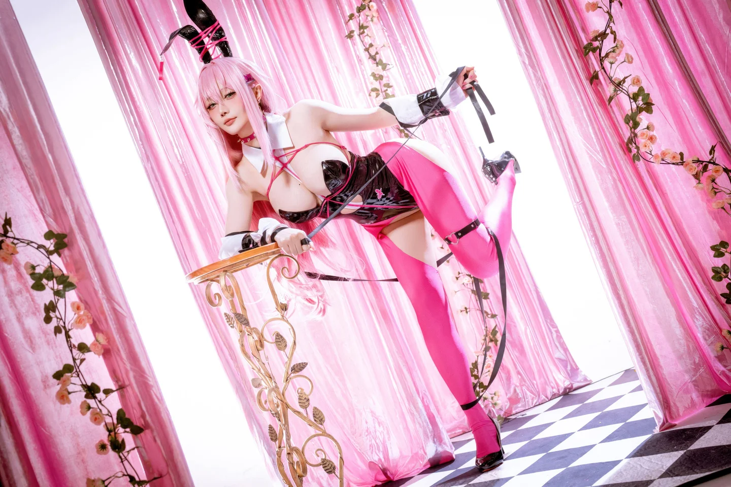 Star's Late Arrival - April 2026 Plan Goddess of Victory: NIKKE Velvet Bunny Girl (48 photos) - Xing Zhi Chi Chi (星之迟迟) - Photo 33 of 48
