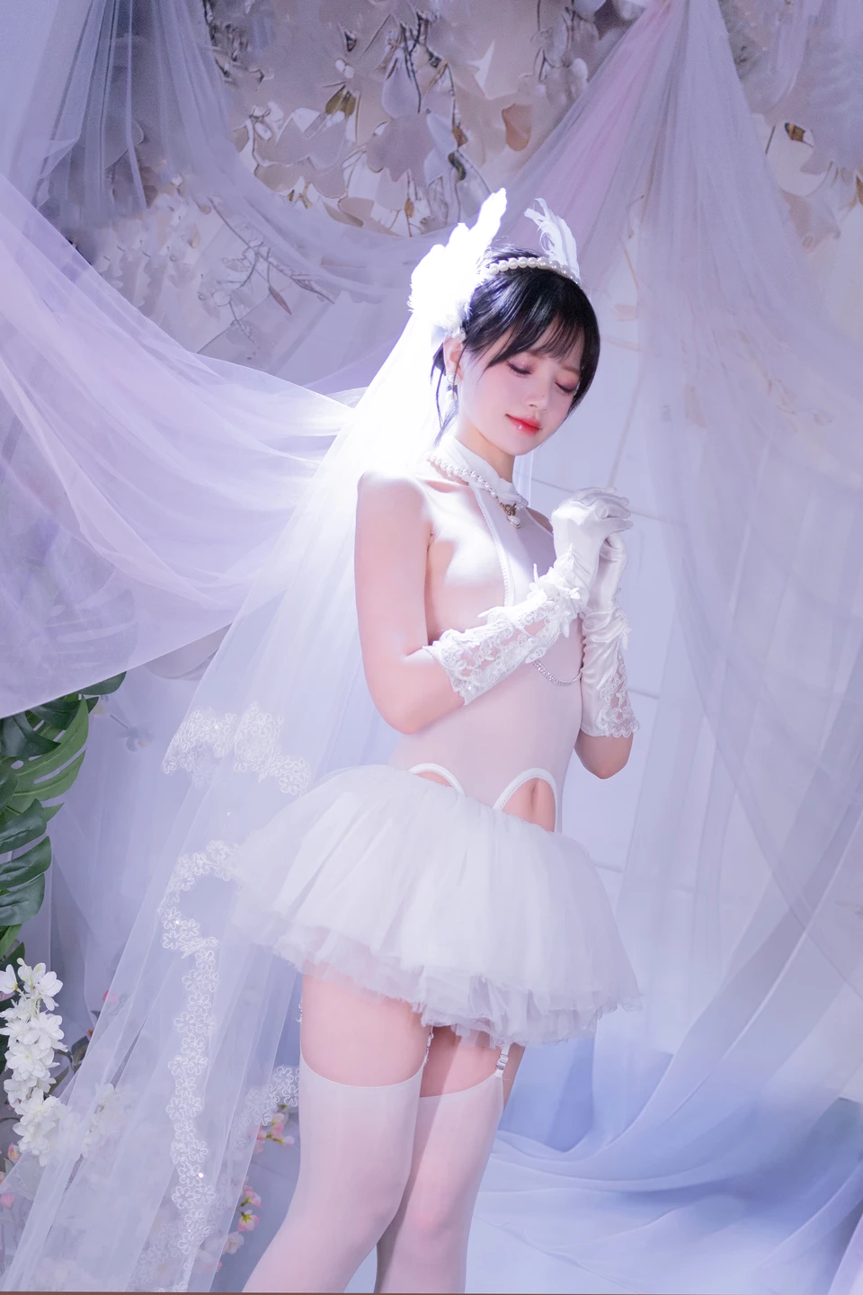 Xing Dai LuLu - No.015 White Stockings Bride (53 photos) - Xing Dai Lu Lu (星黛鹿鹿) - Photo 2 of 53