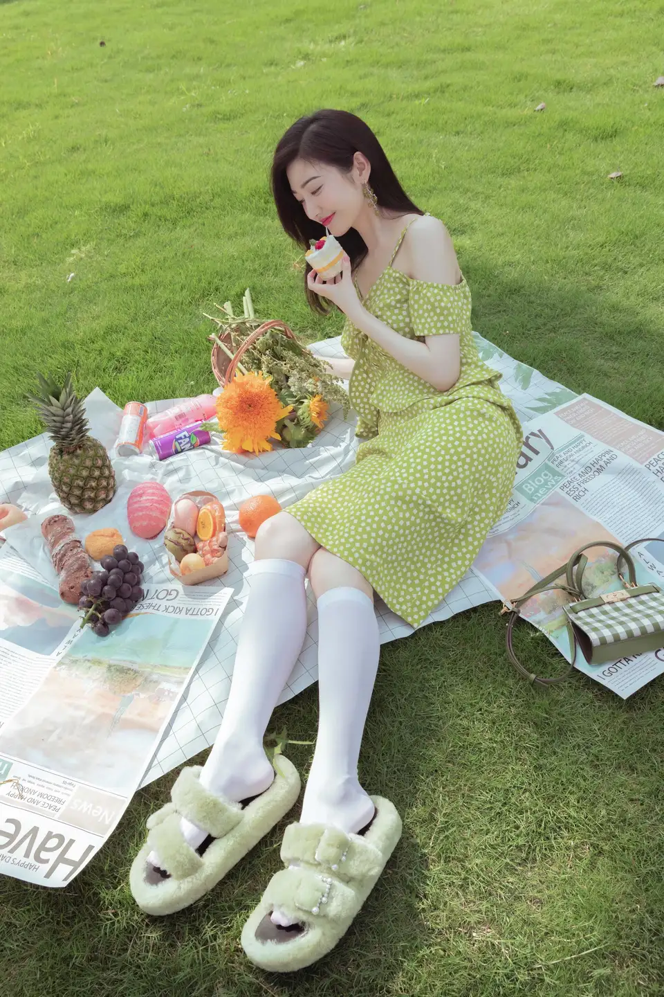 Jing Tian - Magazine Photo - Magazine Fashion Editorial 05 (100 photos) - Jing Tian (景甜) - Photo 33 of 100