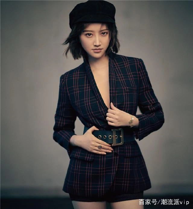 Jing Tian - Magazine Photos - Magazine Fashion Editorial 09 (60 photos) - Jing Tian (景甜) - Photo 2 of 60
