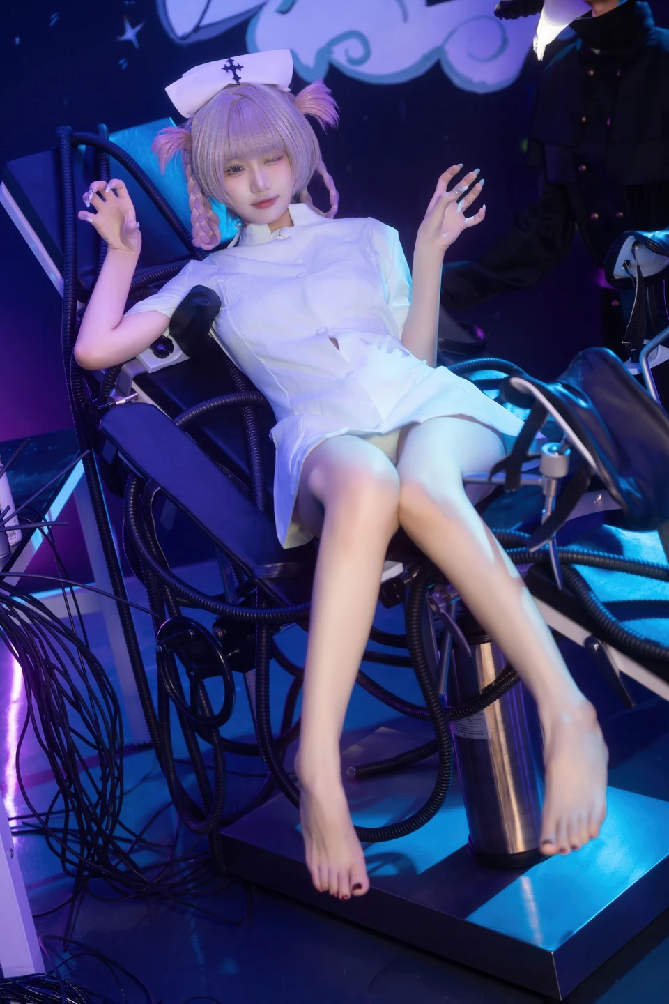 Qi Qi Yao Guai O No.071 Midnight Song · Nurse Outfit Xiao Qin (100 photos) - Qi Qi Yao Guai O (柒柒要乖哦) - Photo 28 of 100