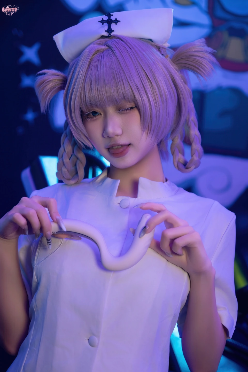 Qi Qi Yao Guai O No.071 Midnight Song · Nurse Outfit Xiao Qin (100 photos) - Qi Qi Yao Guai O (柒柒要乖哦) - Photo 93 of 100