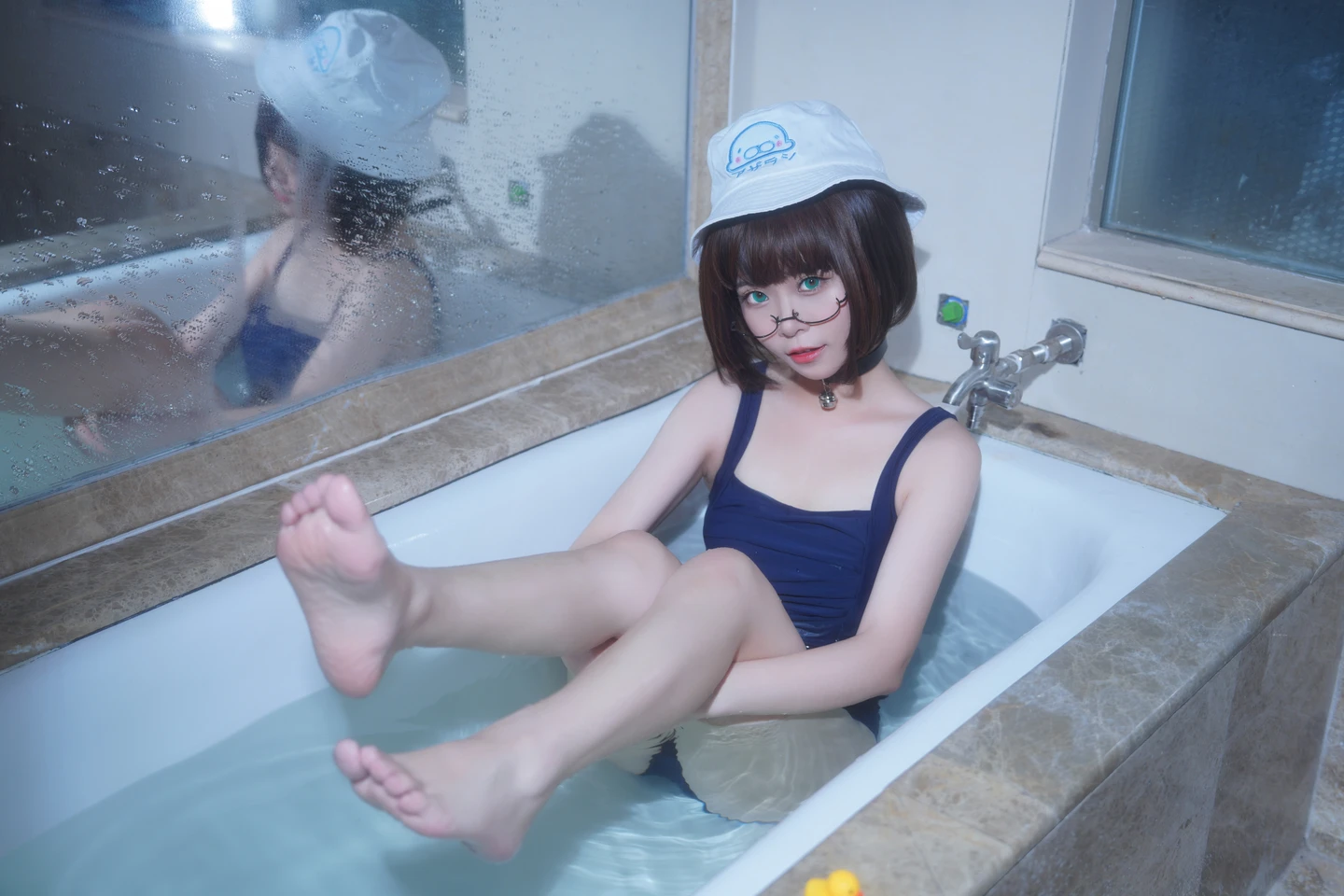 Luocheng Snow - No.001 Bathroom Death Milk [39P, (39 photos) - Luo Cheng Xue (洛城雪) - Photo 14 of 39