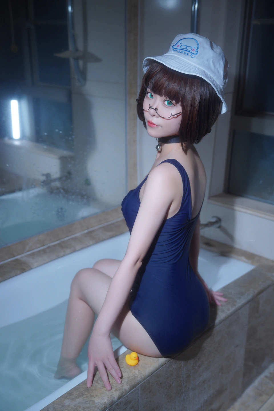 Luocheng Snow - No.001 Bathroom Death Milk [39P, (39 photos) - Luo Cheng Xue (洛城雪) - Photo 16 of 39