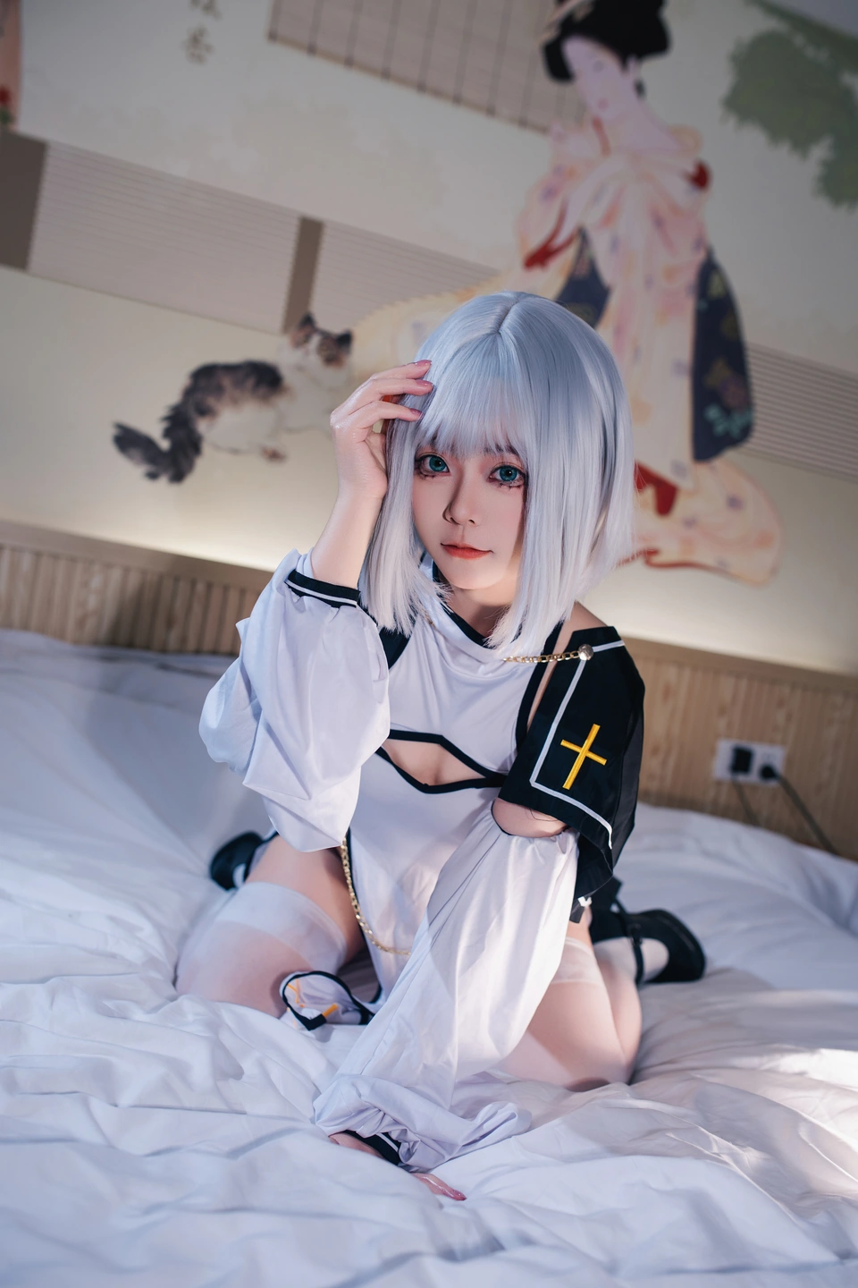 Luocheng Snow - No.002 Purifying Priest (37 photos) - Luo Cheng Xue (洛城雪) - Photo 11 of 37
