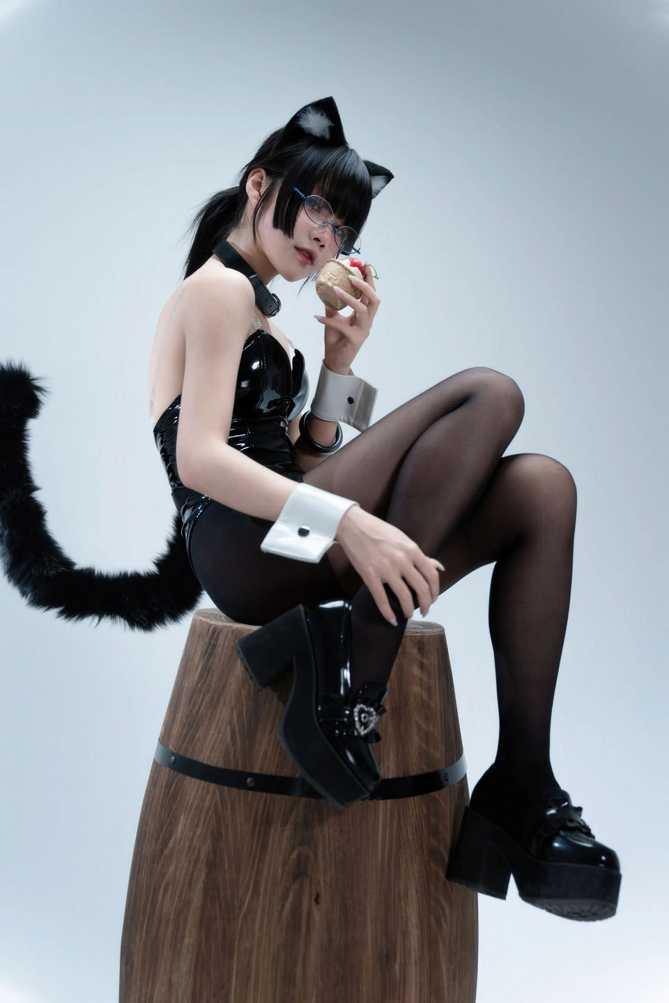 Shimizu Nagi - No.017 Neko Iu Kara Taberu Kekkon (103 photos) - Mao Shuo Ni Ke Yi Chi Dan Gao (猫说你可以吃蛋糕) - Qing Shui Ci (清水凪) - Photo 32 of 103
