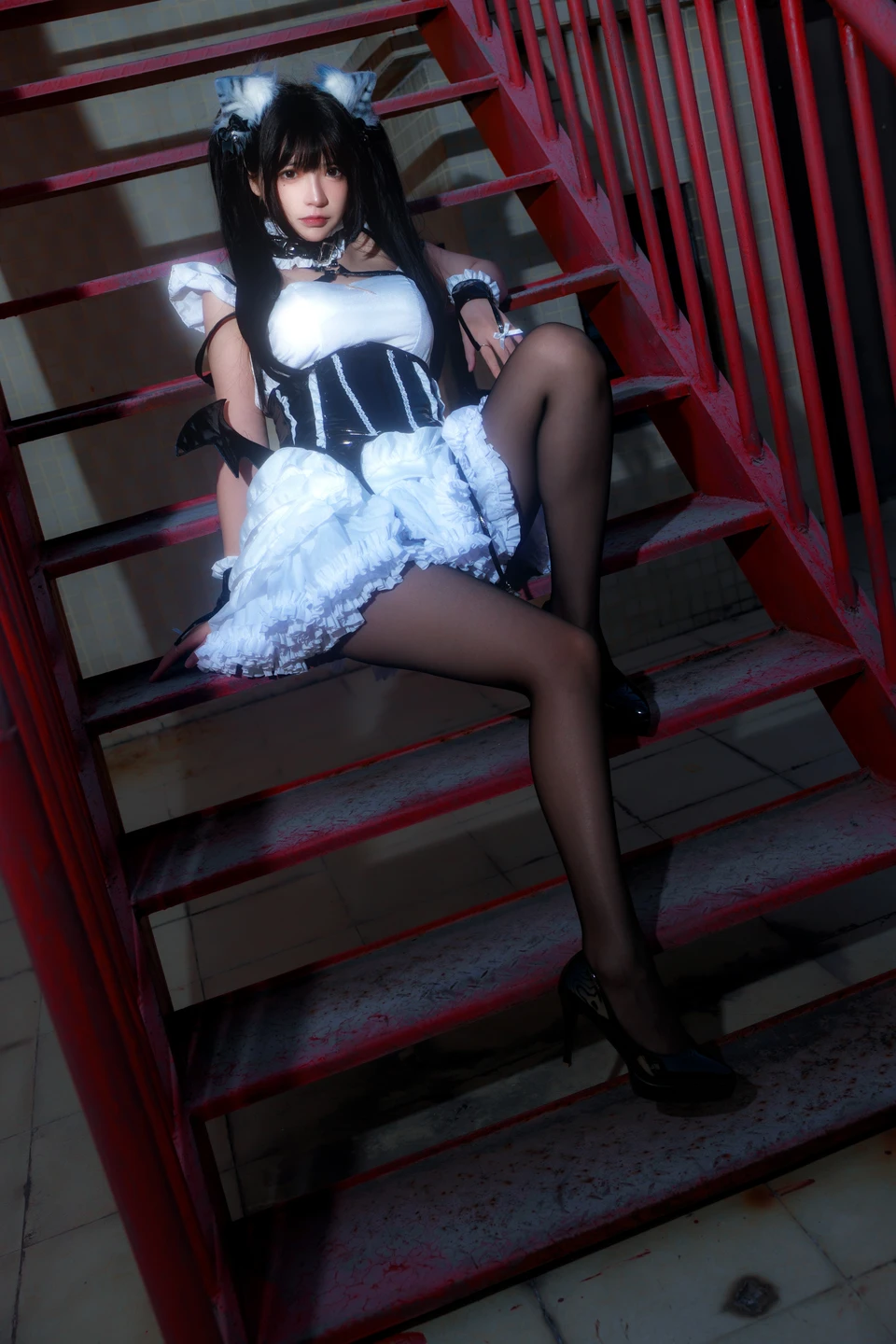 Fengmao-ss - No.166 Red Staircase Maid (40 photos) - Feng Mao Ss (疯猫ss) - Photo 23 of 40