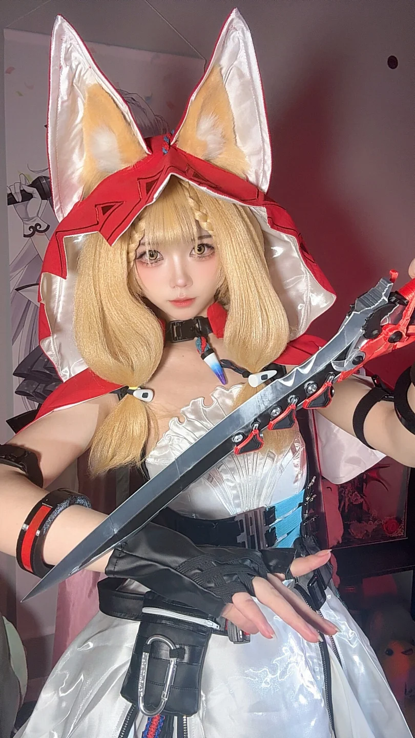 Coser@Bai Li Shirly - No.059 Arknights Luo Xi (148 photos + 29 videos) - Bai Li Shirly (白栎Shirly) - Photo 44 of 148