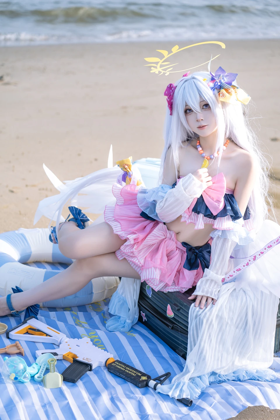 Coser@Shi Liang Yu - No.029 Blue Archive Shiroko Swimsuit (29 photos) - Shi Liang Yu (矢量鱼) - Photo 4 of 29
