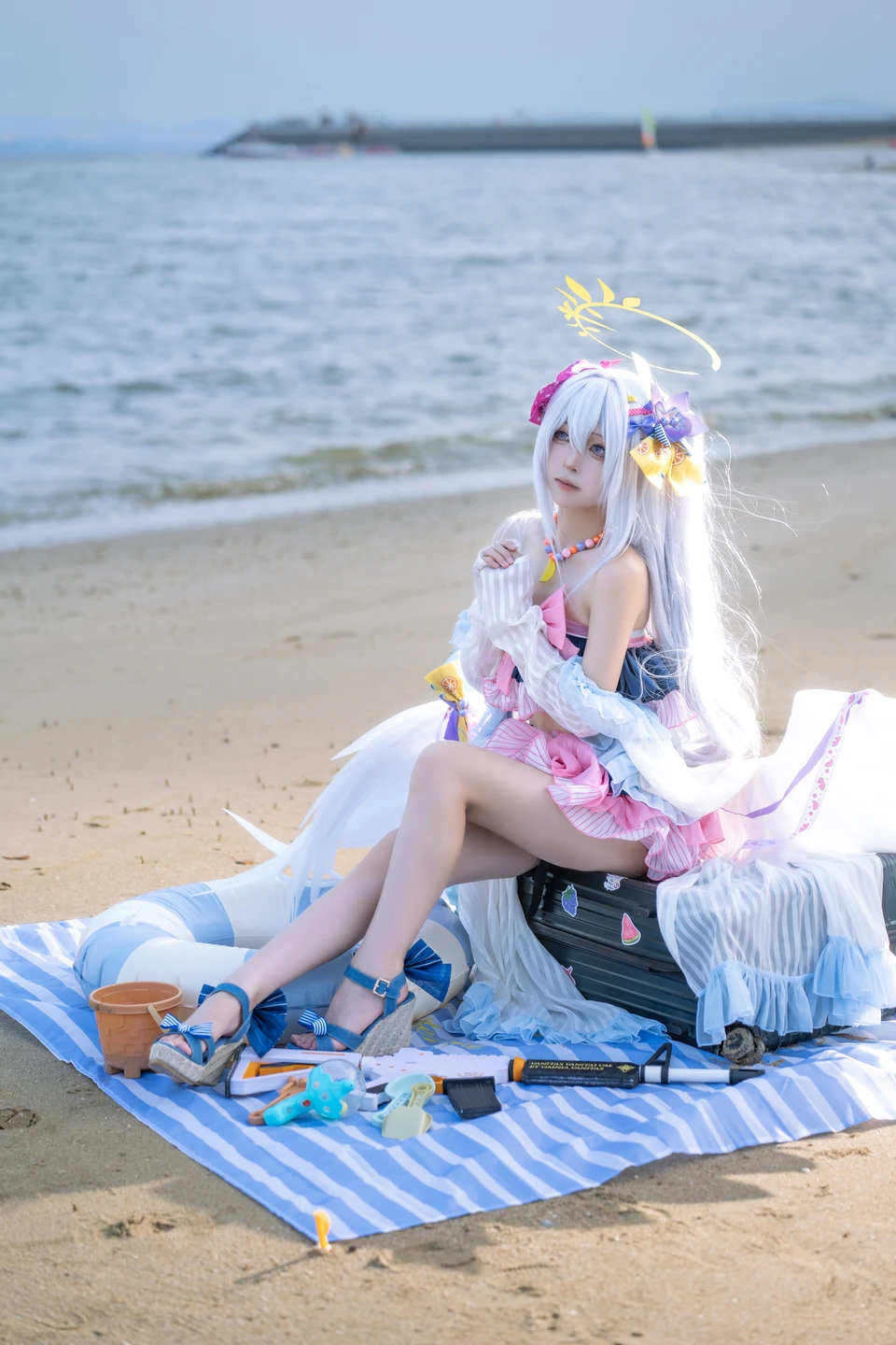 Coser@Shi Liang Yu - No.029 Blue Archive Shiroko Swimsuit (29 photos) - Shi Liang Yu (矢量鱼) - Photo 10 of 29
