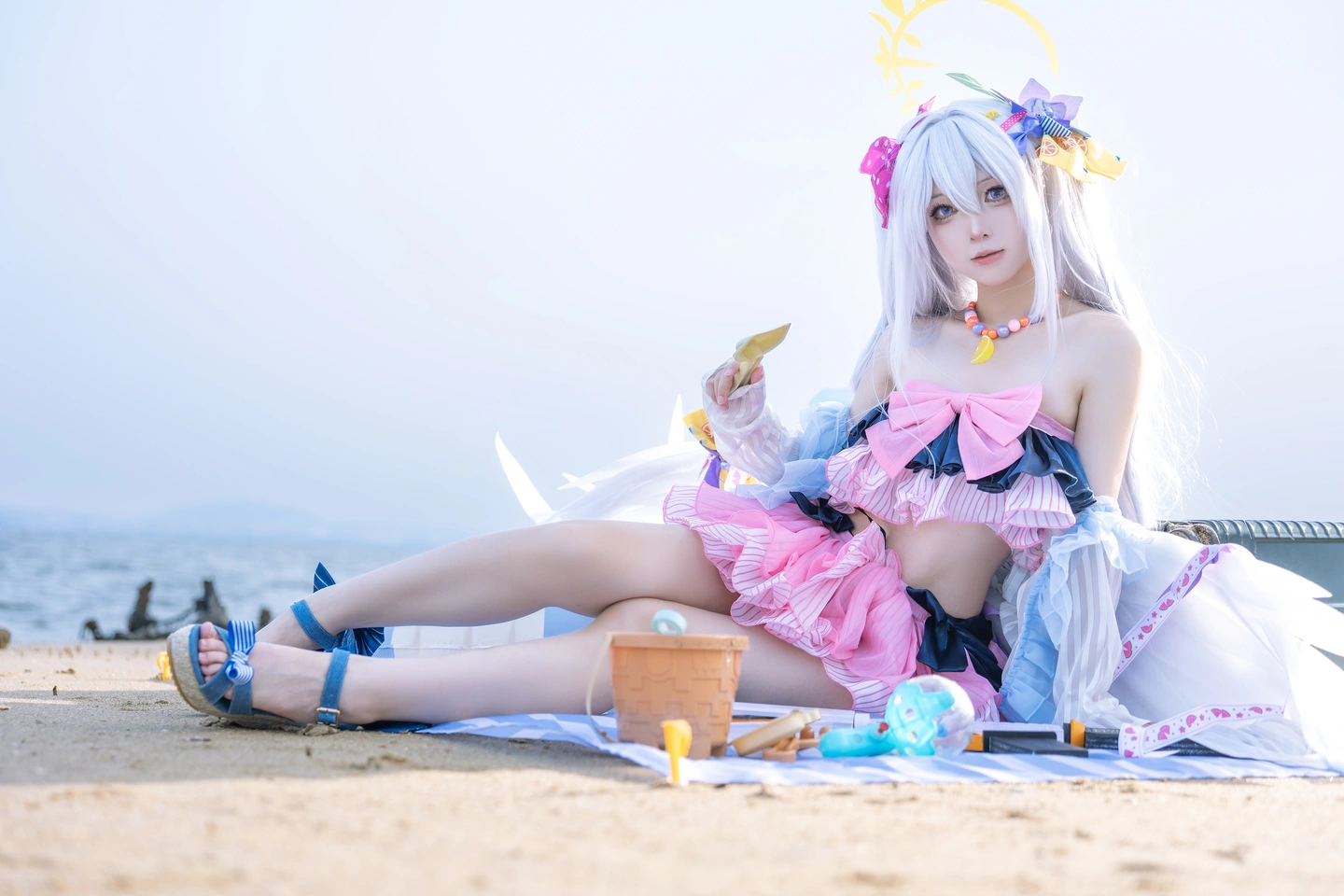 Coser@Shi Liang Yu - No.029 Blue Archive Shiroko Swimsuit (29 photos) - Shi Liang Yu (矢量鱼) - Photo 11 of 29