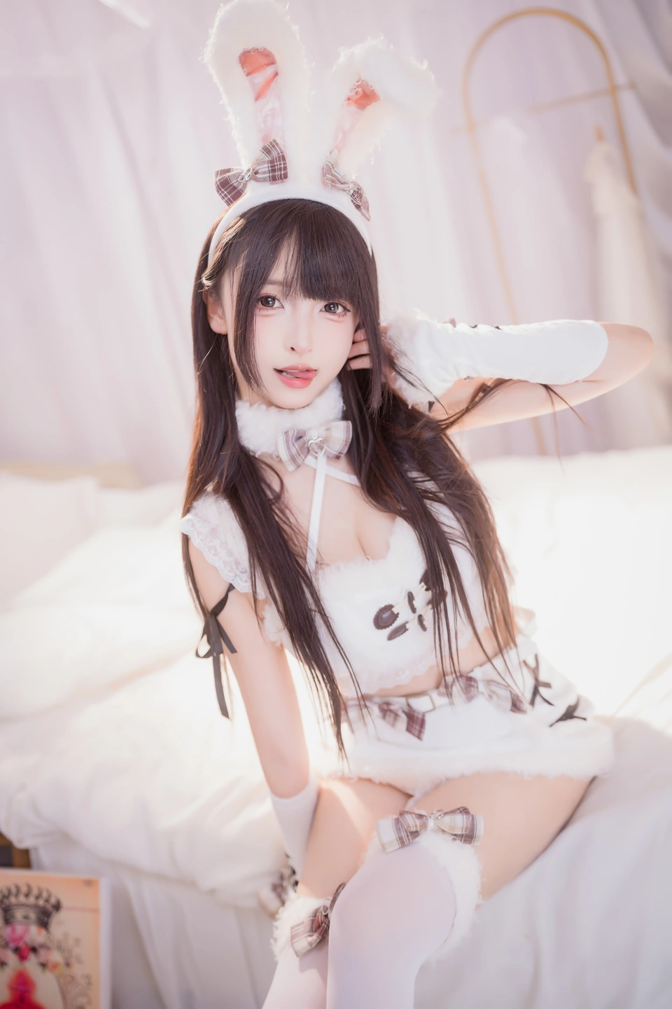 Shinonome Mafuyu - Plush White Rabbit [75P, (75 photos) - Shen Le Ban Zhen Dong (神楽坂真冬) - Photo 9 of 75