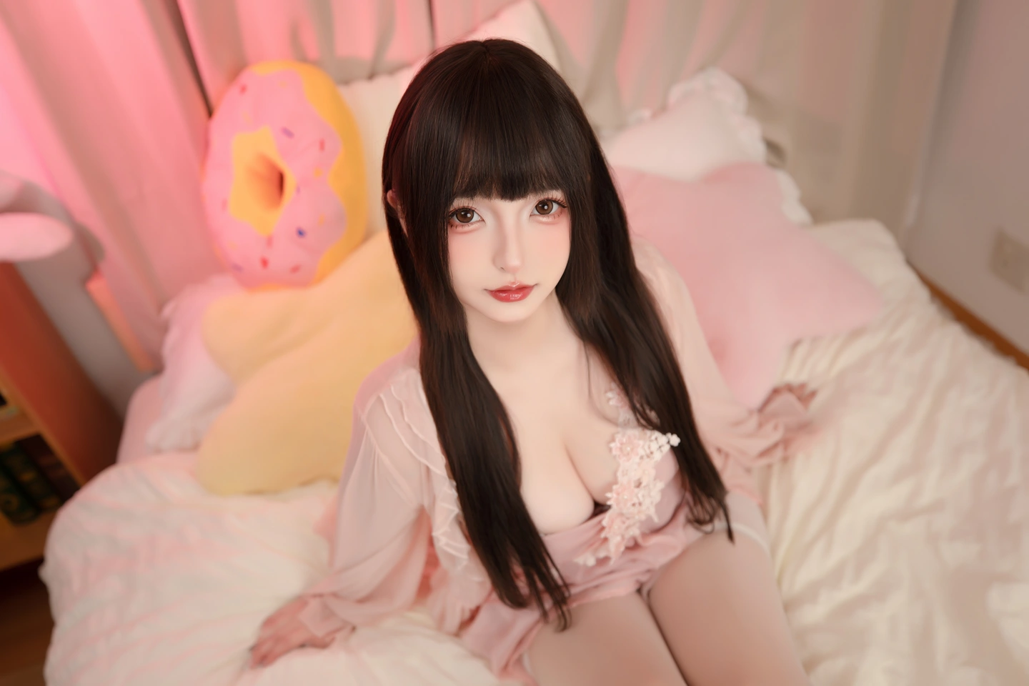 Shinobu Kagurazaka - High Heel Robe [75P, (75 photos) - Shen Le Ban Zhen Dong (神楽坂真冬) - Photo 13 of 75