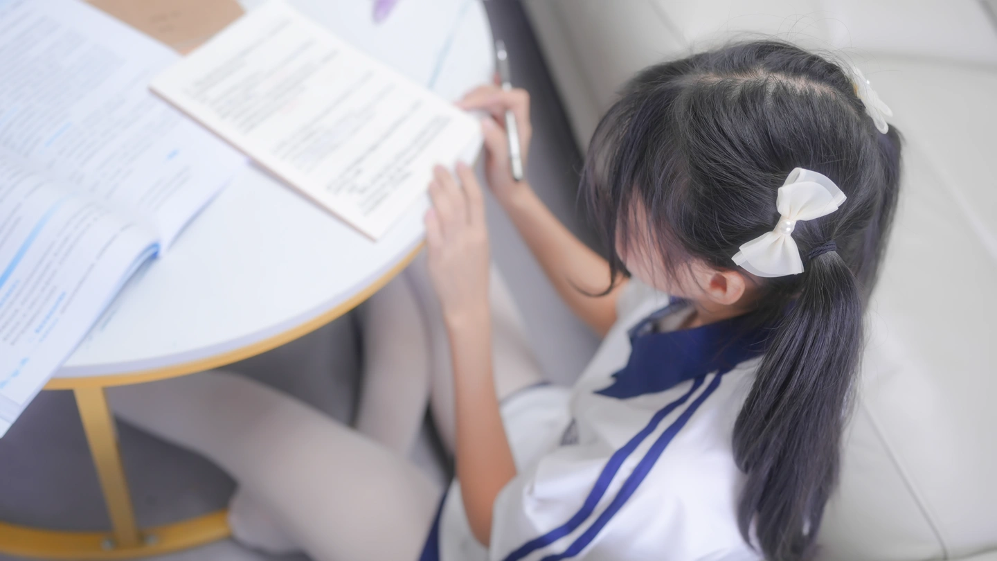 Emergency Project In-house Custom Xiaojie Aoyama X006 School Uniform White Stockings R18 [65P+1V/ (65 photos) - Photo 1 of 65