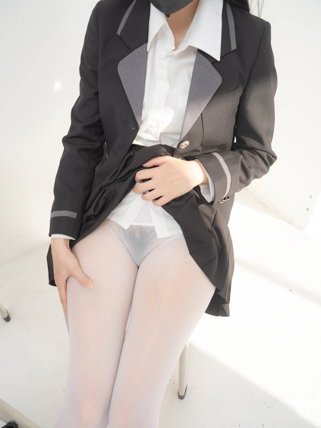 Emergency Project Internal Custom Seele W Staff [91P-192.4M] (91 photos) - Photo 34 of 91