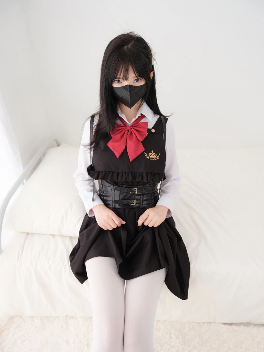 Emergency Project Internal Custom 23 See Hee-w White Stockings School Uniform (V2.0)[85P-380.7M] (85 photos)