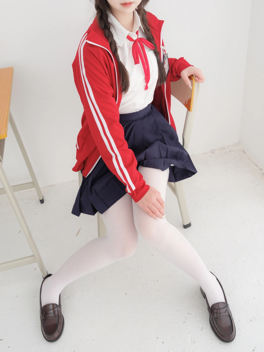 Special Plan Internal VIP Milk Tea White Stockings School Uniform [60P1V+2.95G] (60 photos) - Photo 3 of 60