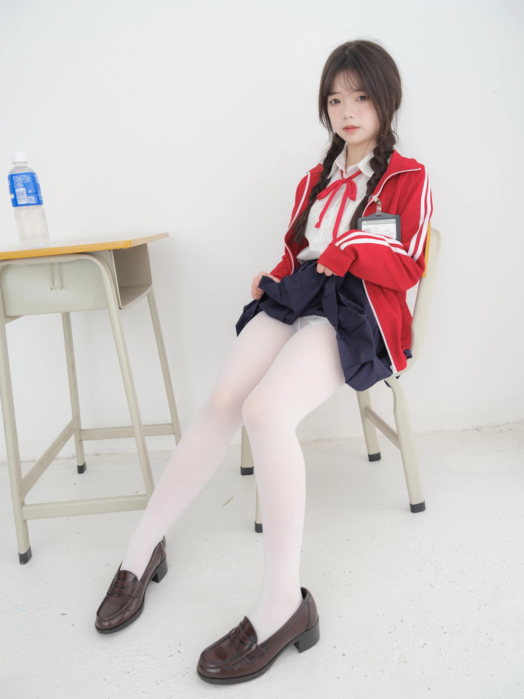 Special Plan Internal VIP Milk Tea White Stockings School Uniform [60P1V+2.95G] (60 photos) - Photo 12 of 60