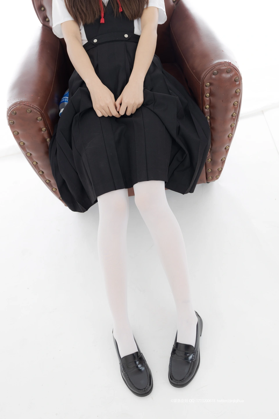 Emergency Project No.011 - Miao Miao Zi (108 photos) - Photo 3 of 108