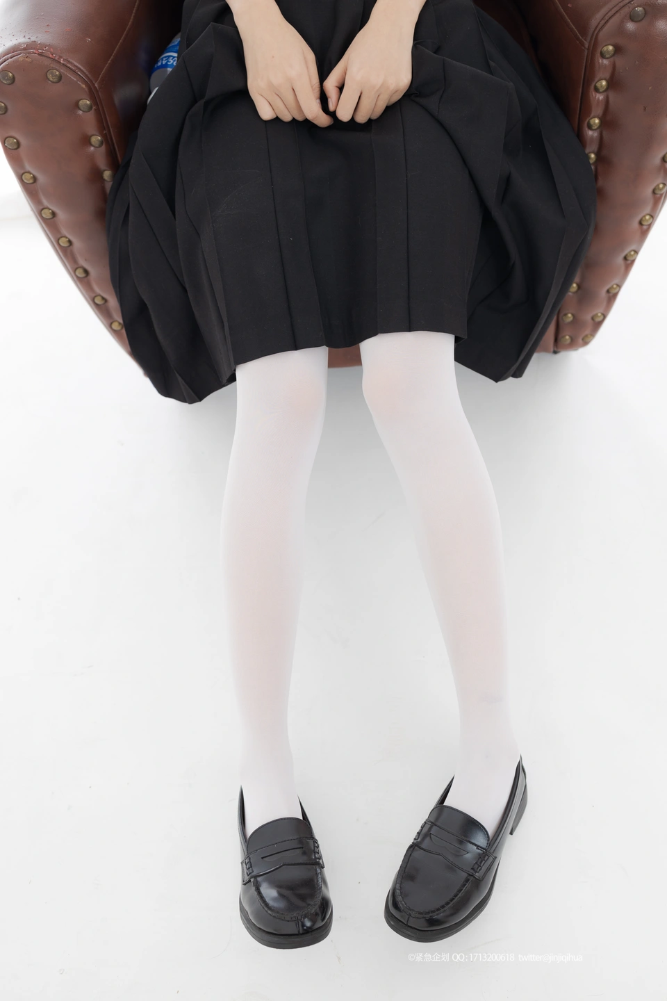 Emergency Project No.011 - Miao Miao Zi (108 photos) - Photo 4 of 108